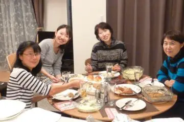 <p>Kerabat di acara makan malam Thanksgiving 2013</p>