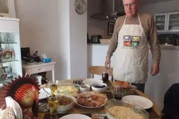 <p>Makan Malam Thanksgiving 2014</p>