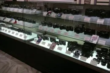 <p>Museum adalah bagian permanen yang menampilkan semua kamera Fujifilm dari waktu ke waktu.</p>