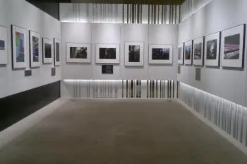 <p>Galeri X, galeri mini menampilkan foto yang menggunakan kamera Fujifilm.</p>
