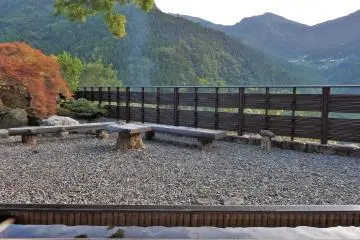 Shikoku's Hotel Kazurabashi