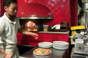 Brick oven