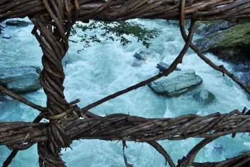 <p>There is another myth that claims the founder of the Shingon sect of Buddhism, Kobo Daishi, built this bridge to help local villagers get from one side of the valley to the other more easily.</p>