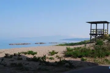 Looks like the lifeguard is not there