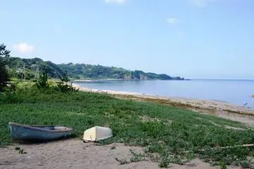 Campground a few seconds from the beach?
