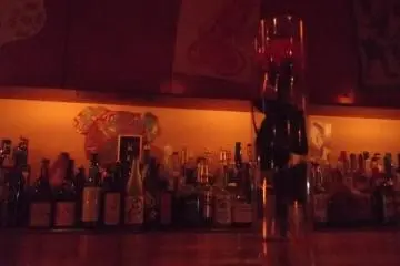 <p>A bar flower for the barflies</p>