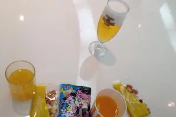 Tour finale - snacks, juice and (drum roll) beer.