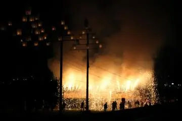 Rain of fire sparks
