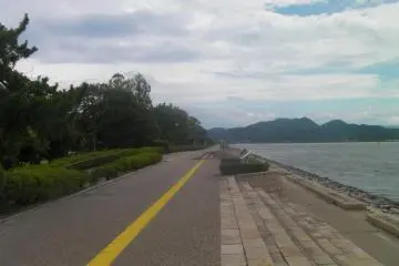 Lake Naka Umi 