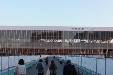 Gallery image