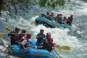 Rafting on the Shiribeshi River