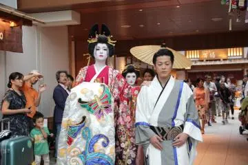 <p>The parade of courtesans is a highlight of the event</p>