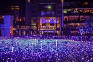 <p>This colorful attraction is located towards the front of Midtown Tower&nbsp;</p>
