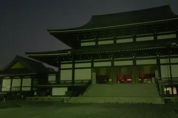 <p>Other angle of the main hall.</p>