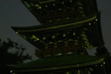 <p>Three-story pagoda of Naritasan Temple. The shrine's bell is placed around the area and it was rung when I stood in front of this pagoda.</p>