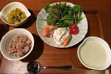 <p>My dinner was fresh local Masu Salmon</p>
