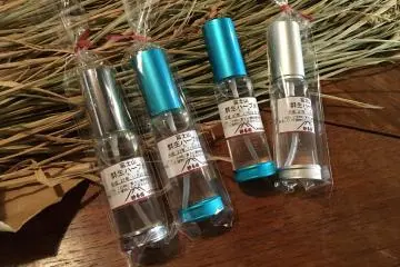 <p>You get to bring your own herbal water home the next day</p>
