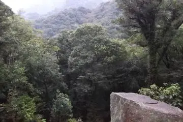 <p>A lookout point over a cloudy vista</p>
