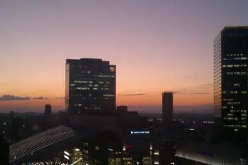 <p>Sunset view from HEP Five Ferris Wheel</p>
