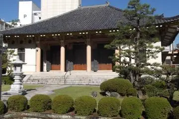 <p>The main hall</p>
