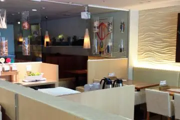 The interior decoration reflects the food: calm, soothing, and well thought out.