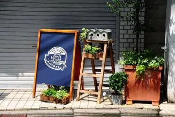 Gallery image