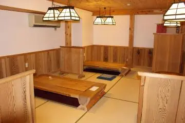 <p>The dining room in the Honkan</p>
