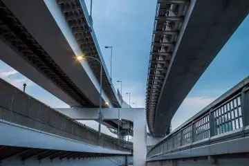 <p>Upper and lower deck</p>

