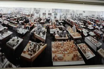 <p>Gehry Partners Workspace</p>
