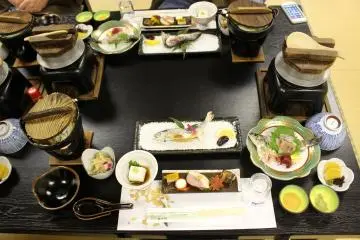 <p>Dinner set</p>
