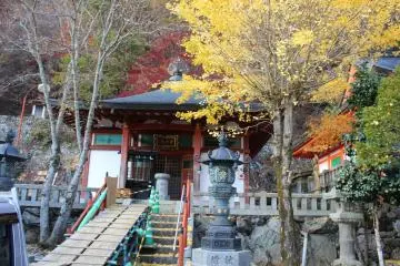 <p>Shinsei-Den Hall from the front</p>

