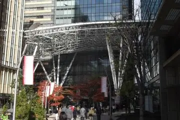<p>The entrance to the office tower</p>

