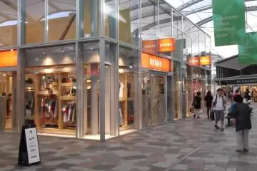 Gallery image