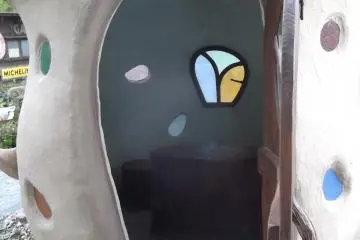 <p>A look inside the private mushroom house</p>

