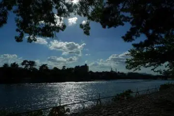 Bright sunny afternoon (Photo: Susan B. Tumanon)
