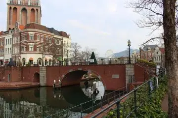 <p>A brick bridge over the canal</p>
