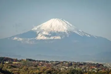 A closer look reveals the ever present Mount Fuji
