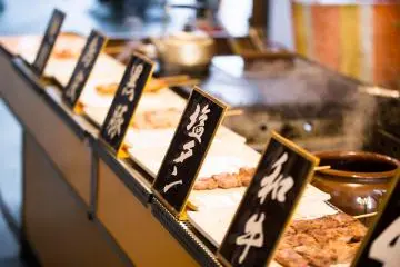<p>Many different types of meat to enjoy with your nabe&nbsp;</p>
