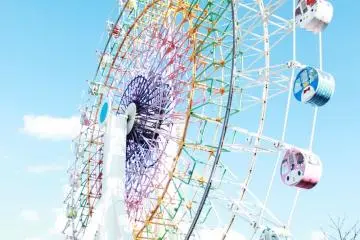 Enjoy the scenery of Hiji city from the highest point of this amusement park.
