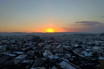 À 6:59