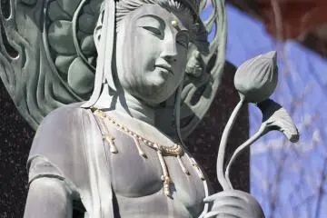 The Dōbutsu Kannon is the main protector of your pets in the afterlife