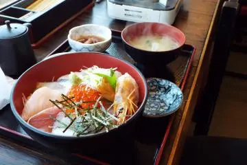 Fish Variety Bowl