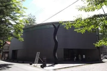 Gallery image