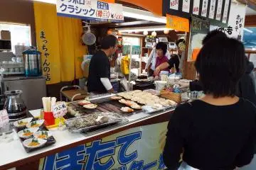 Skewered scallops