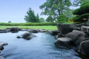 Outdoor bath in daytime