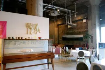 Cafe and Pub