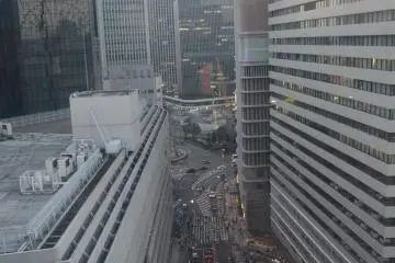 Pemandangan Osaka di sore hari
