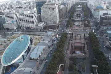 Oasis 21 dari Menara TV