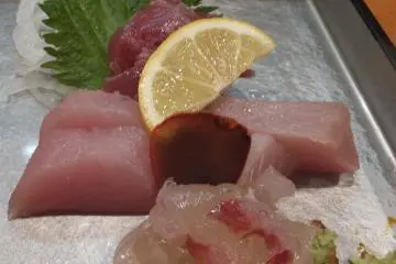 Sashimi style lobster at Misora Restaurant, Toba