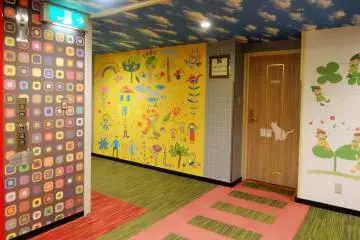 Gallery image